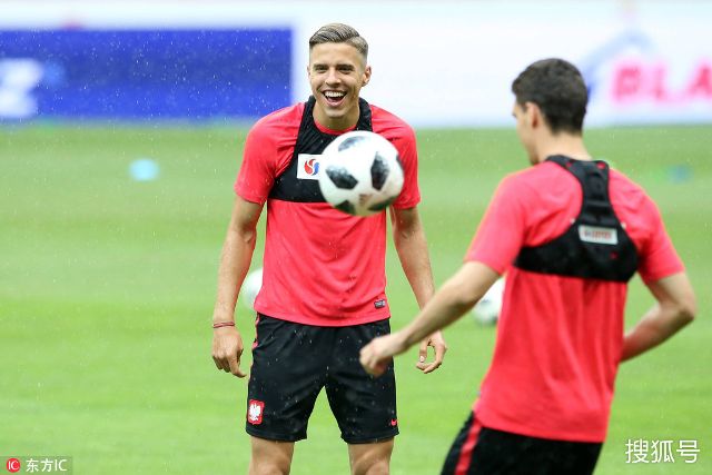 他在拦网时 他在拦网时